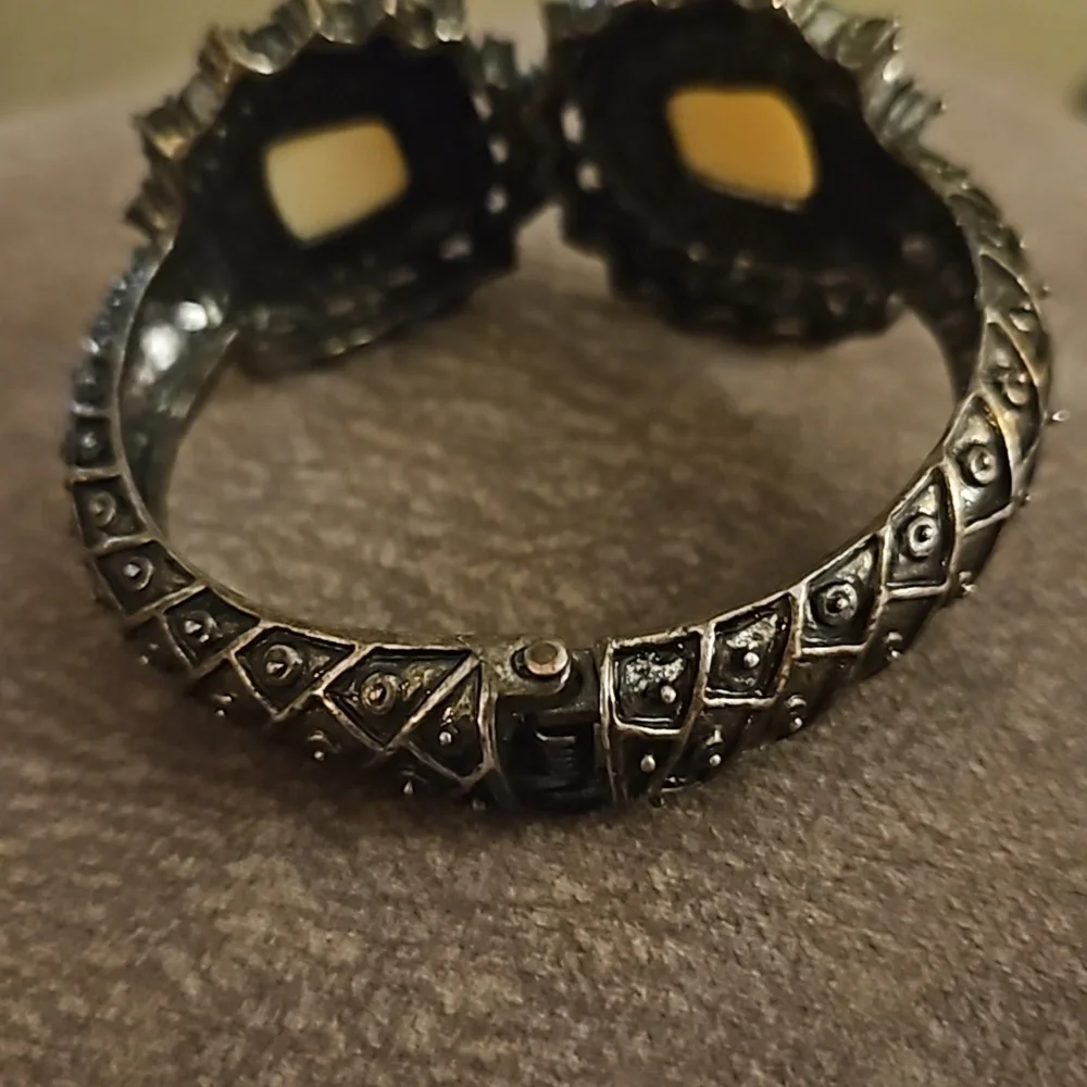 VTG Medieval Castlecore Bronze Rhinestone Chunky Clamper Bracelet